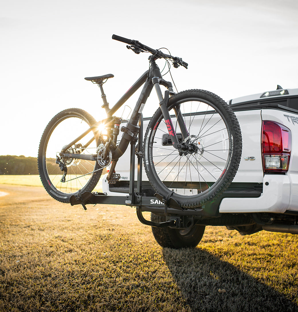 Saris Freedom 2-Bike Hitch Rack loaded with bikes on vehicle