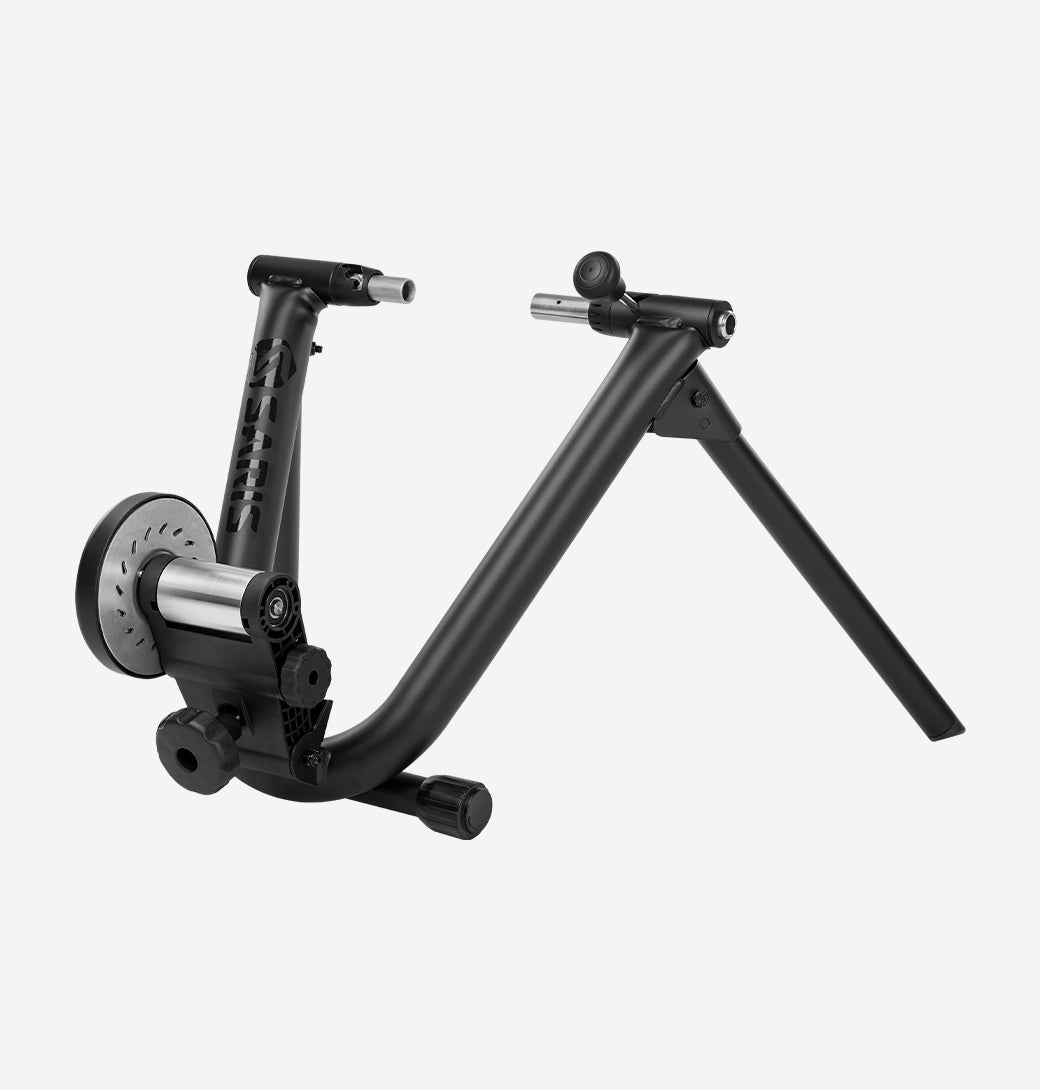 Saris MAG Trainer — metal resistance roller close-up